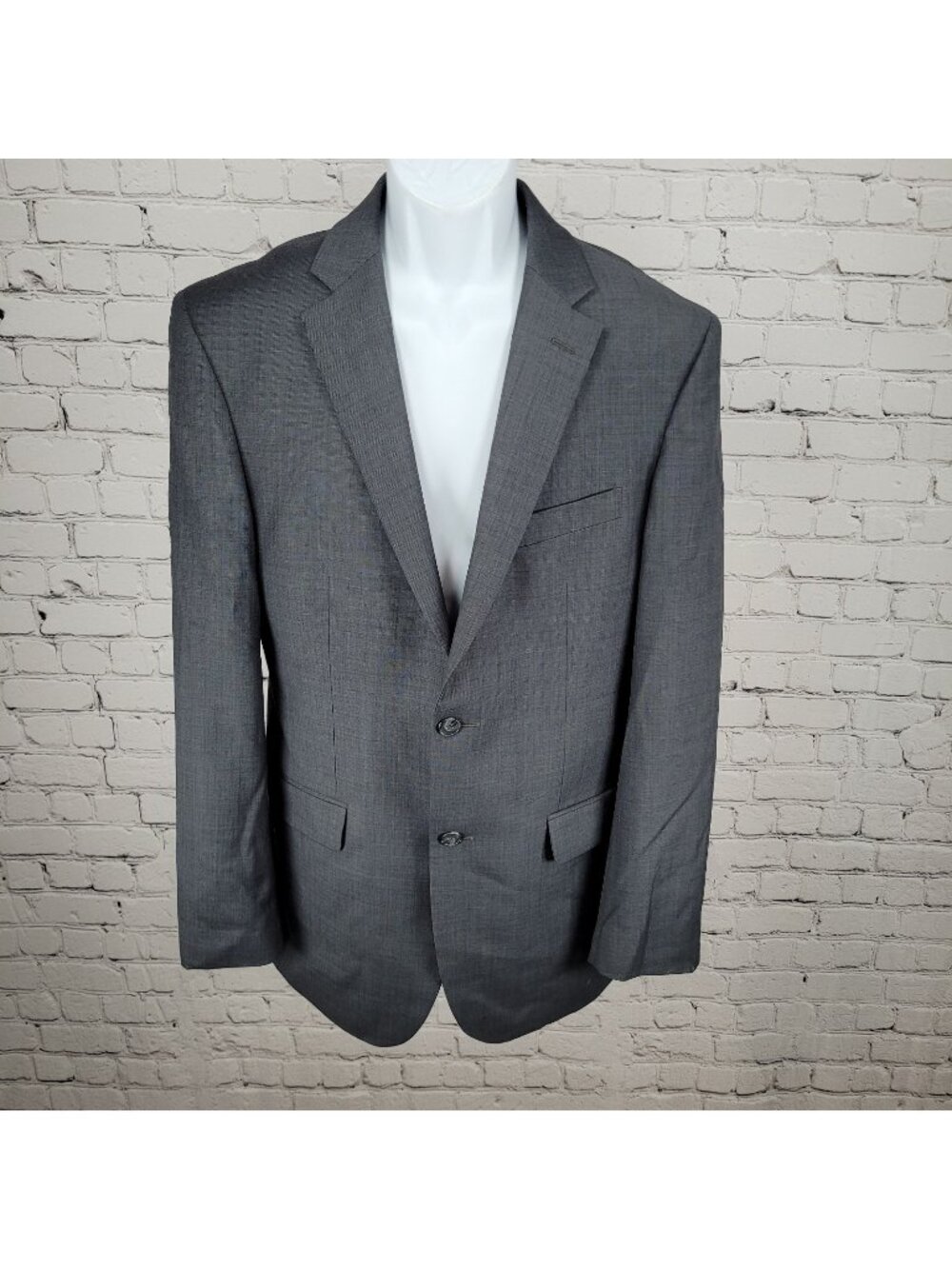Jos A Bank Traveler Grey 100% Wool Tailored Fit 2 Button Notch Blazer Size 40L